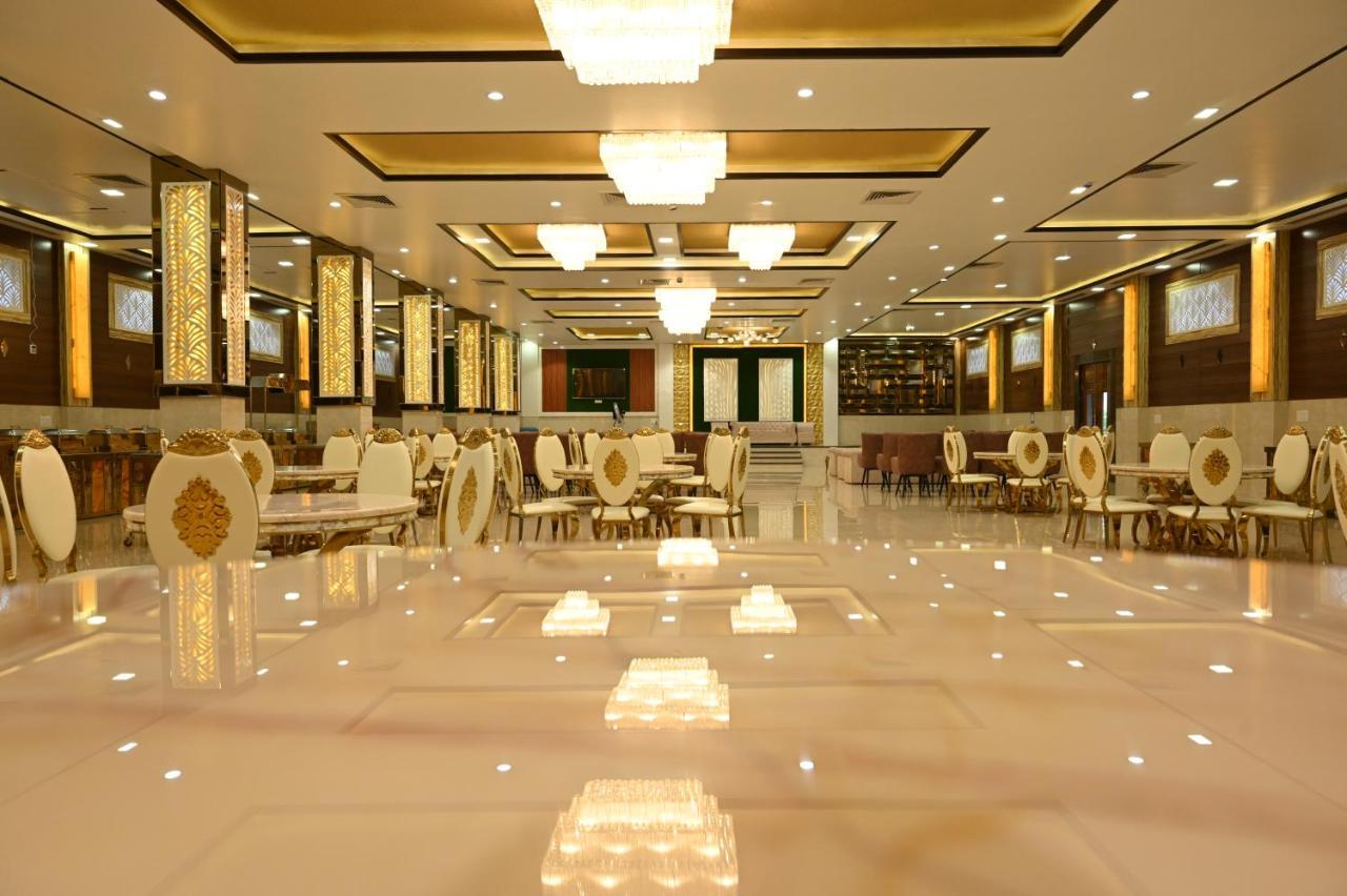 Hotel Vasdaa Grand Dehradun Dış mekan fotoğraf
