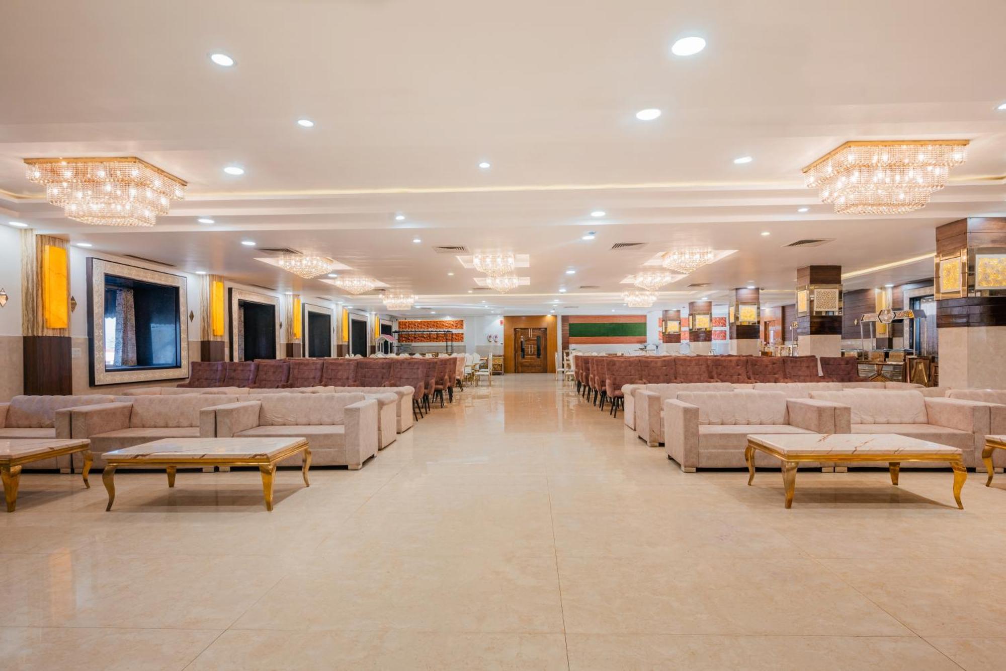 Hotel Vasdaa Grand Dehradun Dış mekan fotoğraf